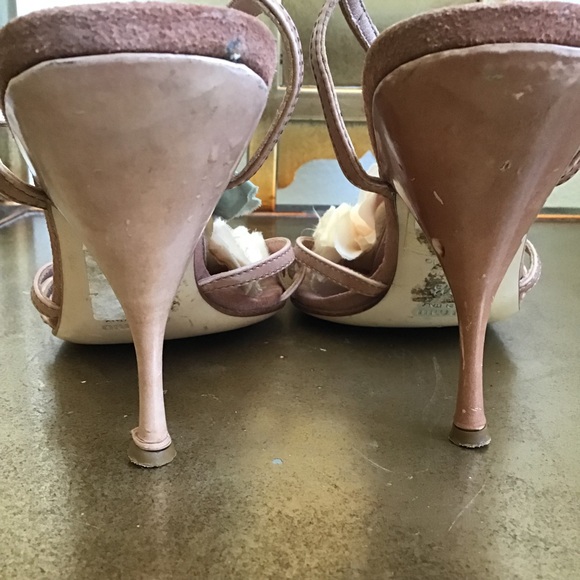 Shoes - Picture 3 of 4